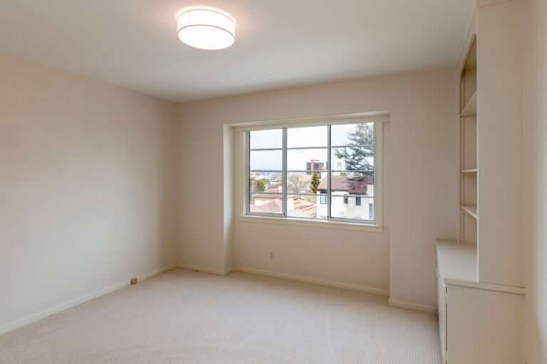 Bedroom (4)