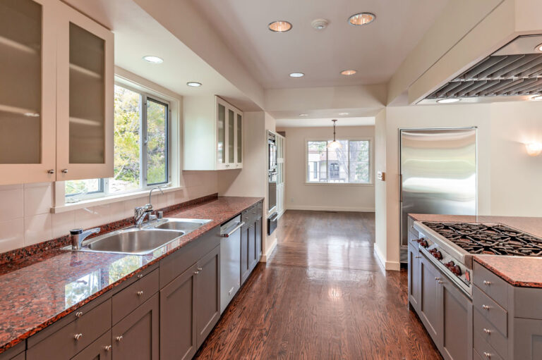 Kitchen (3)