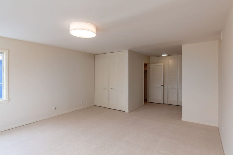 Main Bedroom (1)